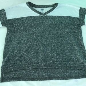 Grey t shirt